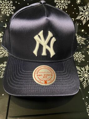 Mitchell & Ness Kids Navy Satin NY Yankees Snapback Hat with White Logo